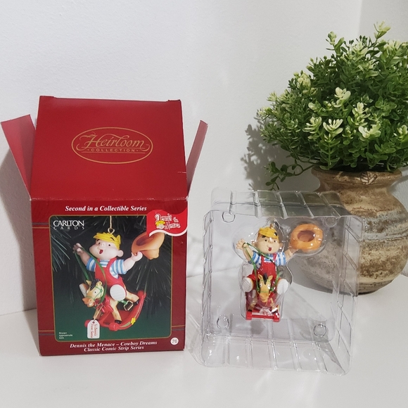 Heirloom Collection Carlton Cards Second in a Collectible Series Dennis - Picture 2 of 7